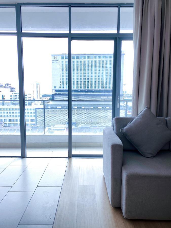Straits Suite By C Homestay Malacca Exterior foto